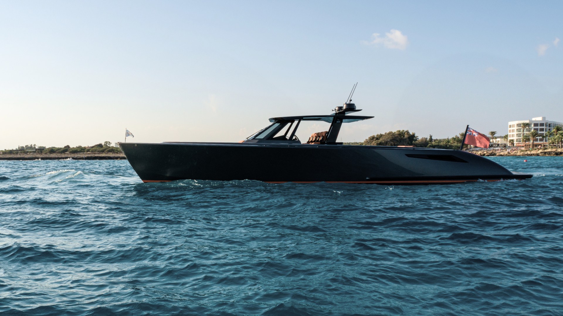 Chase boat